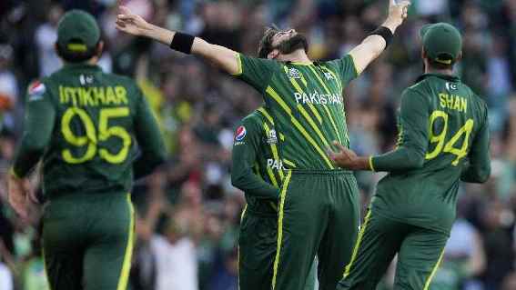 T20 World Cup: पाकिस्तान ने न्यूजीलैंड को 7 विकेट से हराया