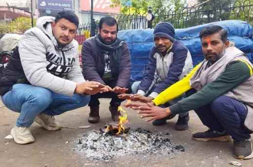 Muzaffarnagar: छूटी शीतलहर से कपकंपी, धूप की रही आंख मिचौली