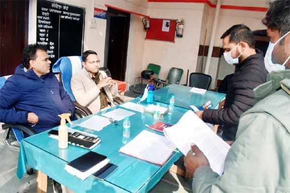 Muzaffarnagar News- सम्पूर्ण समाधान दिवस पर डीएम-एसएसपी ने सुनी समस्याएं Muzaffarnagar News- सम्पूर्ण समाधान दिवस पर डीएम-एसएसपी ने सुनी समस्याएं