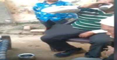 Moradabad News: बिलारी तहसील क्षेत्र के लेखपाल का शराब पीकर पैसे लेने का वीडियो वायरल Moradabad News: बिलारी तहसील क्षेत्र के लेखपाल का शराब पीकर पैसे लेने का वीडियो वायरल