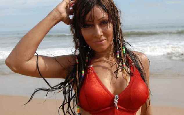 Pakhi Hegde ने इंडस्ट्री में की धमाकेदार वापसी Pakhi Hegde ने इंडस्ट्री में की धमाकेदार वापसी