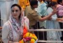 सिद्धिविनायक मंदिर पहुंची Preity Zinta