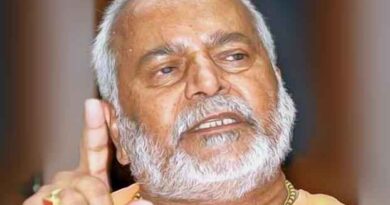 Shahjahanpur News: शिष्या द्वारा दर्ज कराए गए कदाचार के मामले में पूर्व राज्य मंत्री स्वामी चिन्मयानंद भगोड़ा घोषित