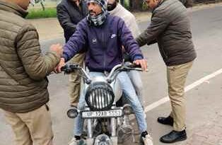 Muzaffarnagar News- एसएसपी ने परखी सुरक्षा व्यवस्था