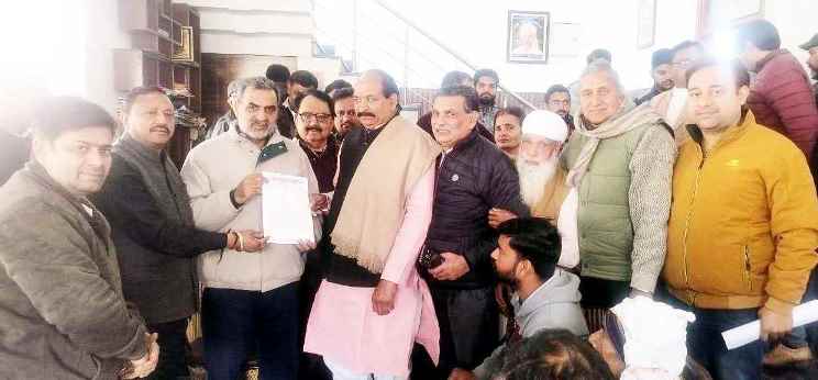 Muzaffarnagar: उत्तर प्रदेश उद्योग व्यापार मंडल ने त्री संजीव बालियान को सौंपा ज्ञापन Muzaffarnagar: उत्तर प्रदेश उद्योग व्यापार मंडल ने त्री संजीव बालियान को सौंपा ज्ञापन