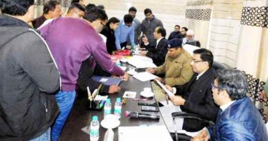 Muzaffarnagar सम्पूर्ण समाधान दिवस में मंडल आयुक्त सहारनपुर, डीएम व एसएसपी ने सुनी समस्याएं