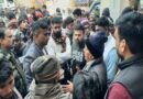 Bulandshahr: पकड़े गए आरोपियों को जेल न भेजने पर फूटा गुस्सा, प्रदर्शनकारियों ने 2 दिन में हत्यारों की गिरफ्तारी न होने पर आंदोलन की दी चेतावनी