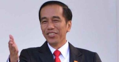 अल्पसंख्यक होना कोई समस्या नहीं है. जकार्ता में मेरा भी ऐसा ही अनुभव था: Indonesia के नवनिर्वाचित राष्ट्रपति Joko Widodo