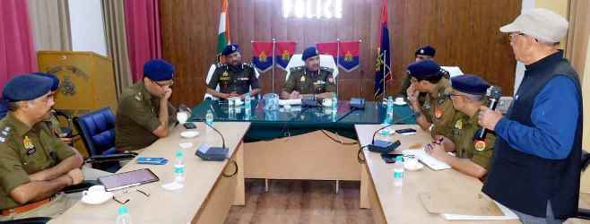 Muzaffarnagar: पुलिस पेंशनर्स के साथ बैठक का हुआ आयोजन Muzaffarnagar: पुलिस पेंशनर्स के साथ बैठक का हुआ आयोजन