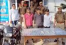 Muzaffarnagar News- राहगीरों के साथ मारपीट कर लूट की घटना को अंजाम देने वाले लुटेरों को किया गिरफ्तार