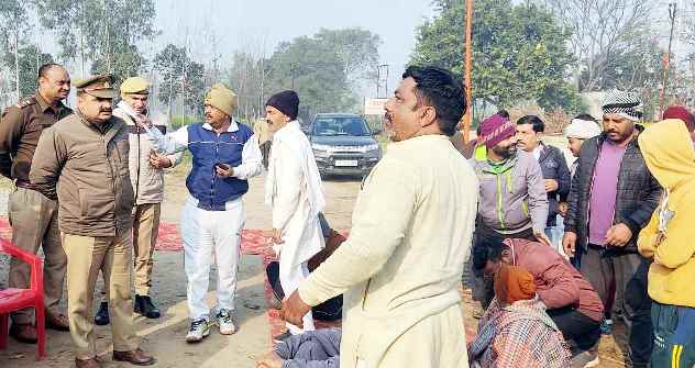 Muzaffarnagar- गांव रोहाना खुर्द में जंगला फाड़कर टेंट हाउस में चोरी Muzaffarnagar- गांव रोहाना खुर्द में जंगला फाड़कर टेंट हाउस में चोरी