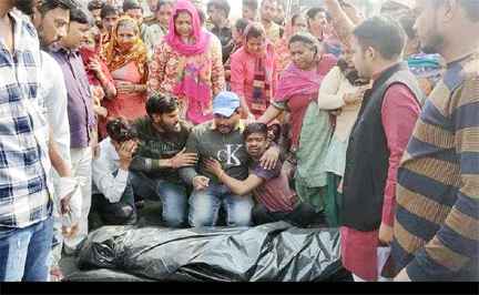 Muzaffarnagar News-बालक की मौत के विरोध में लगाया जाम, हत्यारोपियों के खिलाफ कार्यवाही की मांग Muzaffarnagar News-बालक की मौत के विरोध में लगाया जाम, हत्यारोपियों के खिलाफ कार्यवाही की मांग