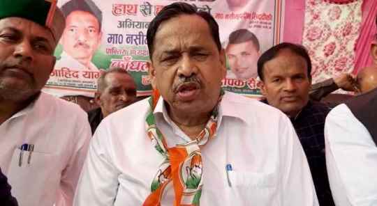 Shamli News: हिंदू-मुस्लिम के नाम पर देश को तोड़ने का प्रयास- कांग्रेस नेता नसीमुद्दीन सिद्दीकी Shamli News: हिंदू-मुस्लिम के नाम पर देश को तोड़ने का प्रयास- कांग्रेस नेता नसीमुद्दीन सिद्दीकी