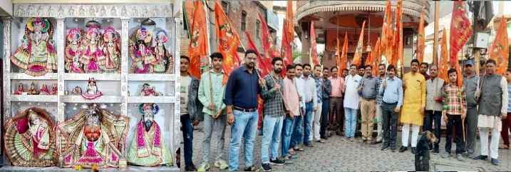 Muzaffarnagar News: धूमधाम से निकाली गई मनोकामना पूर्ण ध्वजा यात्रा