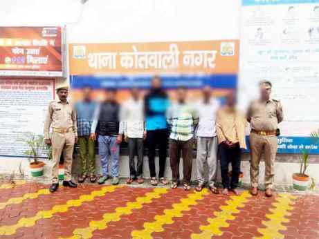 Muzaffarnagar News- थाना कोतवाली नगर पुलिस ने 8 वारंटी किये गिरफ्तार