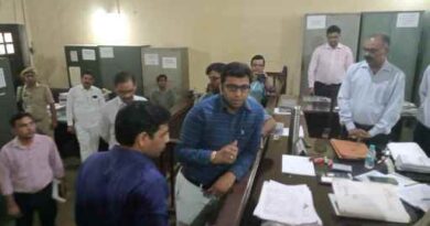 Muzaffarnagar News- नगर निकायः नामांकन प्रक्रिया शुरू-डीएम ने किया निरीक्षण