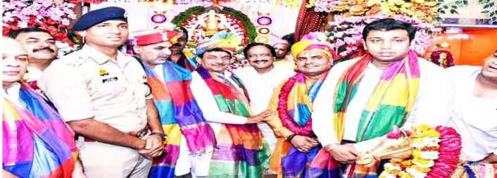 Muzaffarnagar News: भगवान श्री बालाजी महाराज की धूमधाम व श्रद्धाभाव के साथ निकली शोभायात्रा