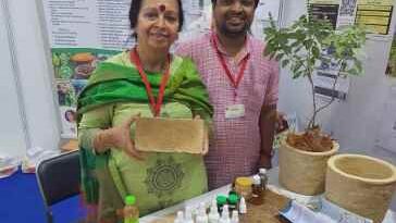 कृषि में Ai का प्रयोग एक क्रांति: Muzaffarnagar पशुसम्मेलन मेले में छाए देसी गाय के गोबर से बने उत्पाद