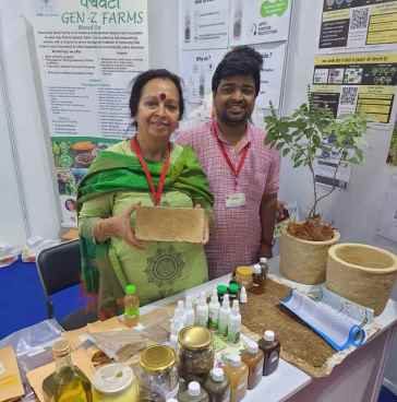 कृषि में Ai का प्रयोग एक क्रांति: Muzaffarnagar पशुसम्मेलन मेले में छाए देसी गाय के गोबर से बने उत्पाद कृषि में Ai का प्रयोग एक क्रांति: Muzaffarnagar पशुसम्मेलन मेले में छाए देसी गाय के गोबर से बने उत्पाद