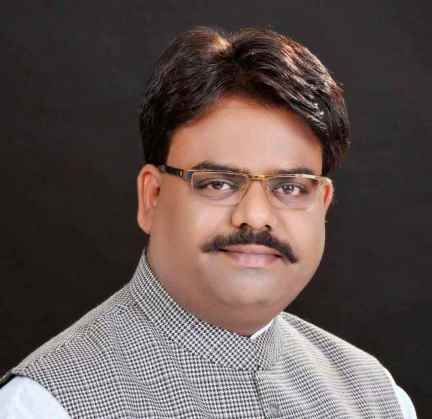 Muzaffarnagar सपा को फिर लगा झटका, सचिन पटाका ने छोड़ी पार्टी, जिलाध्यक्ष पर लगाया ये गंभीर आरोप Muzaffarnagar सपा को फिर लगा झटका, सचिन पटाका ने छोड़ी पार्टी, जिलाध्यक्ष पर लगाया ये गंभीर आरोप