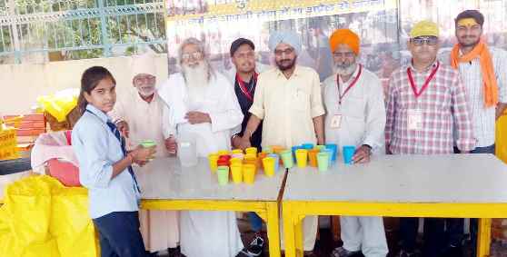 Muzaffarnagar News: शहीद भगत सिंह एकता दल ने तपती गर्मी से निजात को की जल सेवा