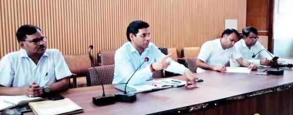 Muzaffarnagar News: मतगणना को निष्पक्षतापूर्वक कार्य करते हुए सकुशल सम्पन्न करायेः अपर जिलाधिकारी Muzaffarnagar News: मतगणना को निष्पक्षतापूर्वक कार्य करते हुए सकुशल सम्पन्न करायेः अपर जिलाधिकारी