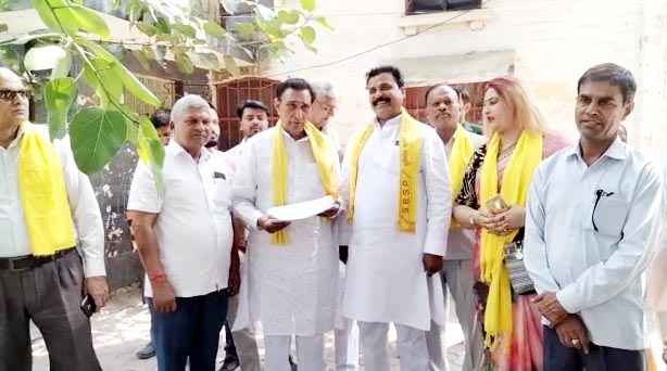 Muzaffarnagar News: महिला पहलवानों के धरने को समाप्त कराने की मांग Muzaffarnagar News: महिला पहलवानों के धरने को समाप्त कराने की मांग