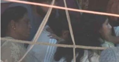 जंतर-मंतर पर प्रदर्शनकारी पहलवानों से मिलने पहुंची Pt Usha, विनेश फोगाट ने अनुराग ठाकुर पर लगाया आरोप