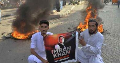 Imran Khan की गिरफ्तारी के बाद पाकिस्तान में हालात बेकाबू,गृह युद्ध के हालात