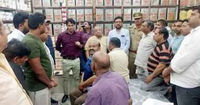 Muzaffarnagar News: कारोबारियों ने दिया आश्वासनः पालिथीन एवं अन्य प्रतिबंधित सामान की नहीं होगी बिक्री