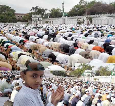 Muzaffarnagar News-मुल्क की तरक्की के लिए उठे लाखों हाथ