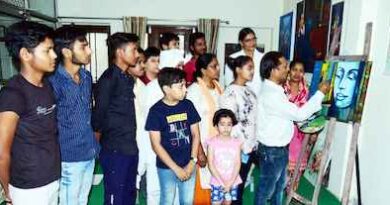 Muzaffarnagar: सेमी अमूर्त चित्रण का डेमोंस्ट्रेशन दिया