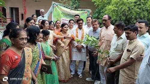 Muzaffarnagar: पौधरोपण कर पर्यावरण संरक्षण के प्रति किया जागरूक