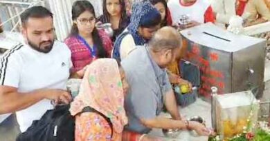 Muzaffarnagar News: जलाभिषेक को शिवरात्रि पर शिवालयों में उमड़ी श्रद्धालुओं की भीड-हर ओर गूंजे हर हर महादेव, बम बम भोले के जयकारे