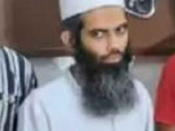 Ghaziabad के धर्मांतरण के मामले में मैनेजमेंट कॉलेज के प्रोफेसर का नाम भी सामने आया, एमबीए छात्र सहित 4 युवकों की तलाश