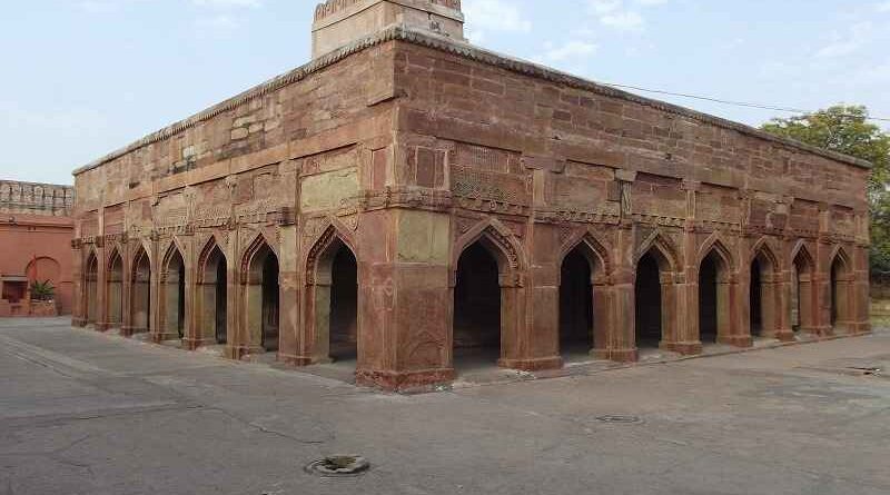 Mirzapur : संस्कृत विभाग से निशुल्क पर्यटन विभाग को स्थानांतरित किया जाएगा चुनार का किला