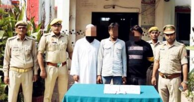 Muzaffarnagar News: ०३ शातिरों को अवैध हेरोइन की तस्करी करते दबोचा