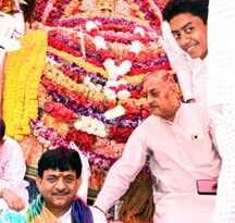 Muzaffarnagar News-धूमधाम के साथ निकाली बाबा खाटूश्याम की शोभायात्रा