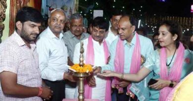 Muzaffarnagar: टाउन हॉल में विधि विधान से कथा का शुभारम्भ