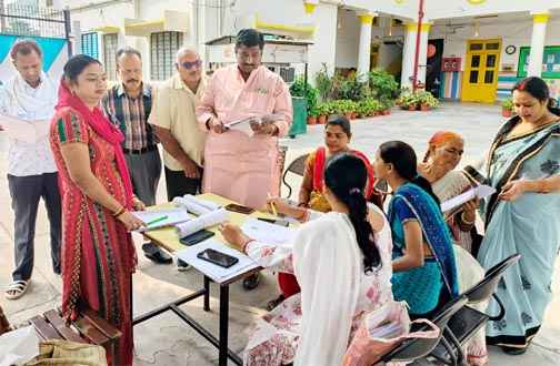 Muzaffarnagar कैम्प में वोट बनाने का चला अभियान