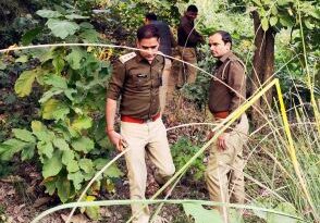 Muzaffarnagar आबकारी विभाग ने चलाया अभियान, विवाह मंडपों में परोसी गई शराब तो होगी कार्यवाही