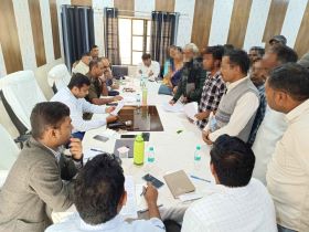 Muzaffarnagar समाधान दिवस में एडीएम प्रशासन ने सुनी समस्याएं 1 Muzaffarnagar News