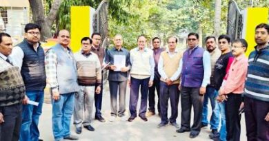 Muzaffarnagar News: बिजली कर्मचारियो ने ज्ञापन देकर कार्यवाही की मांग