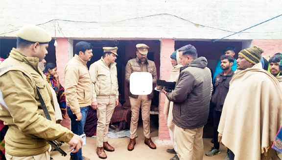 Muzaffarnagar News: मां बेटी की संदिग्ध परिस्थिति में मौत Muzaffarnagar News: मां बेटी की संदिग्ध परिस्थिति में मौत