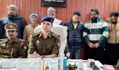 Muzaffarnagar खतौली पुलिस द्वारा जुआरियों के नकदी सहित गिरफ्तार