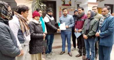 Muzaffarnagar News: विशिष्ट बीटीसी 2004 के लिए जिला बेसिक शिक्षा अधिकारी को ज्ञापन भेजा