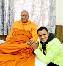 महामंडलेश्वर यतींद्रानंद गिरी जी का जन्मदिन Vrindavan में धूमधाम से मनाया