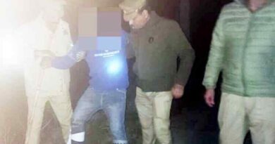 Muzaffarnagar News: लिफ्ट मांगकर ट्रैक्टर चालक से नगदी लूटने वाले शातिर बदमाश से पुलिस की मुठभेड़