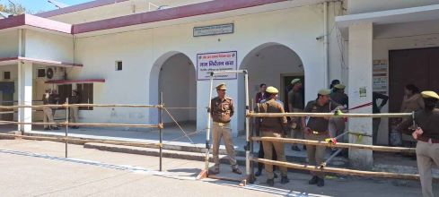 Muzaffarnagar News: कचहरी में नामांकन प्रक्रिया का शुभारंभ, पुलिस-प्रशासन अलर्ट मोड पर Muzaffarnagar News: कचहरी में नामांकन प्रक्रिया का शुभारंभ, पुलिस-प्रशासन अलर्ट मोड पर