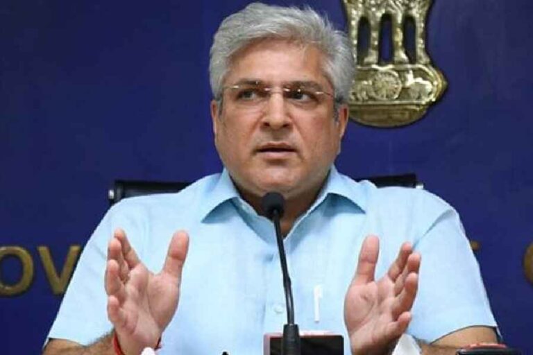 एक्साइज पॉलिसी मामले में Delhi के परिवहन मंत्री Kailash Gehlot को ईडी ने बुलाया